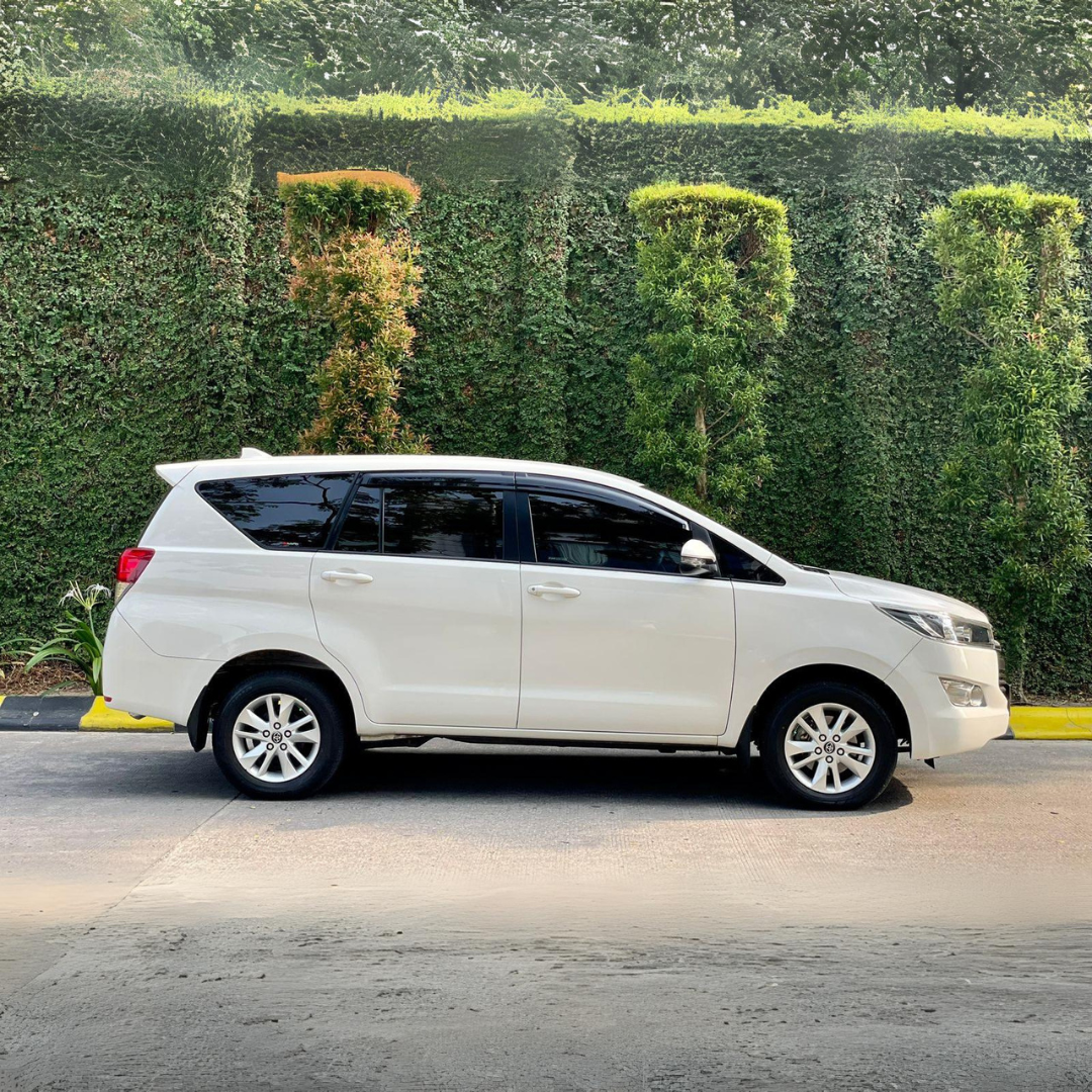 Rental Innova Reborn