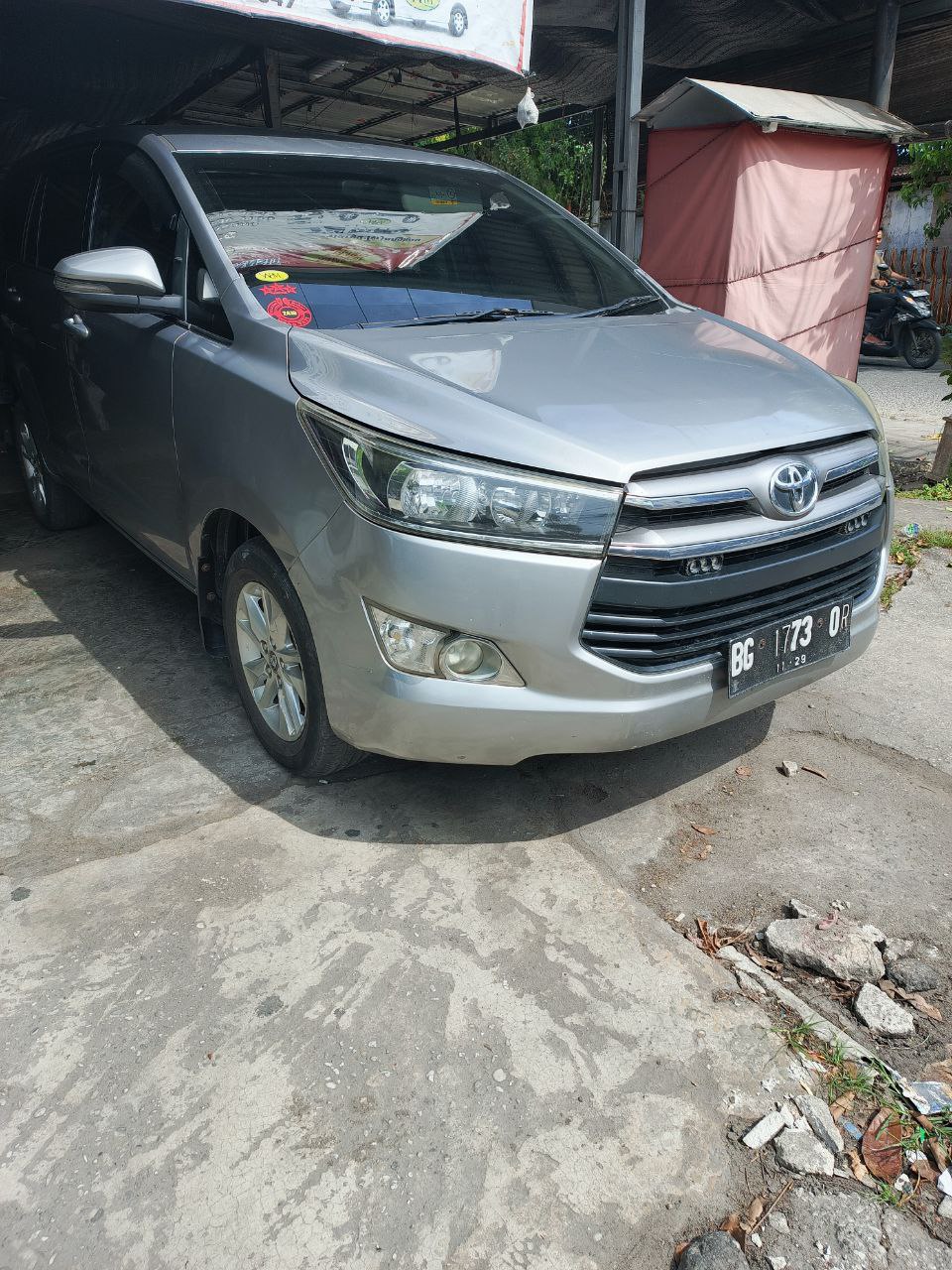 Travel Reguler vs Privat Pekanbaru Palembang, Apa Bedanya?