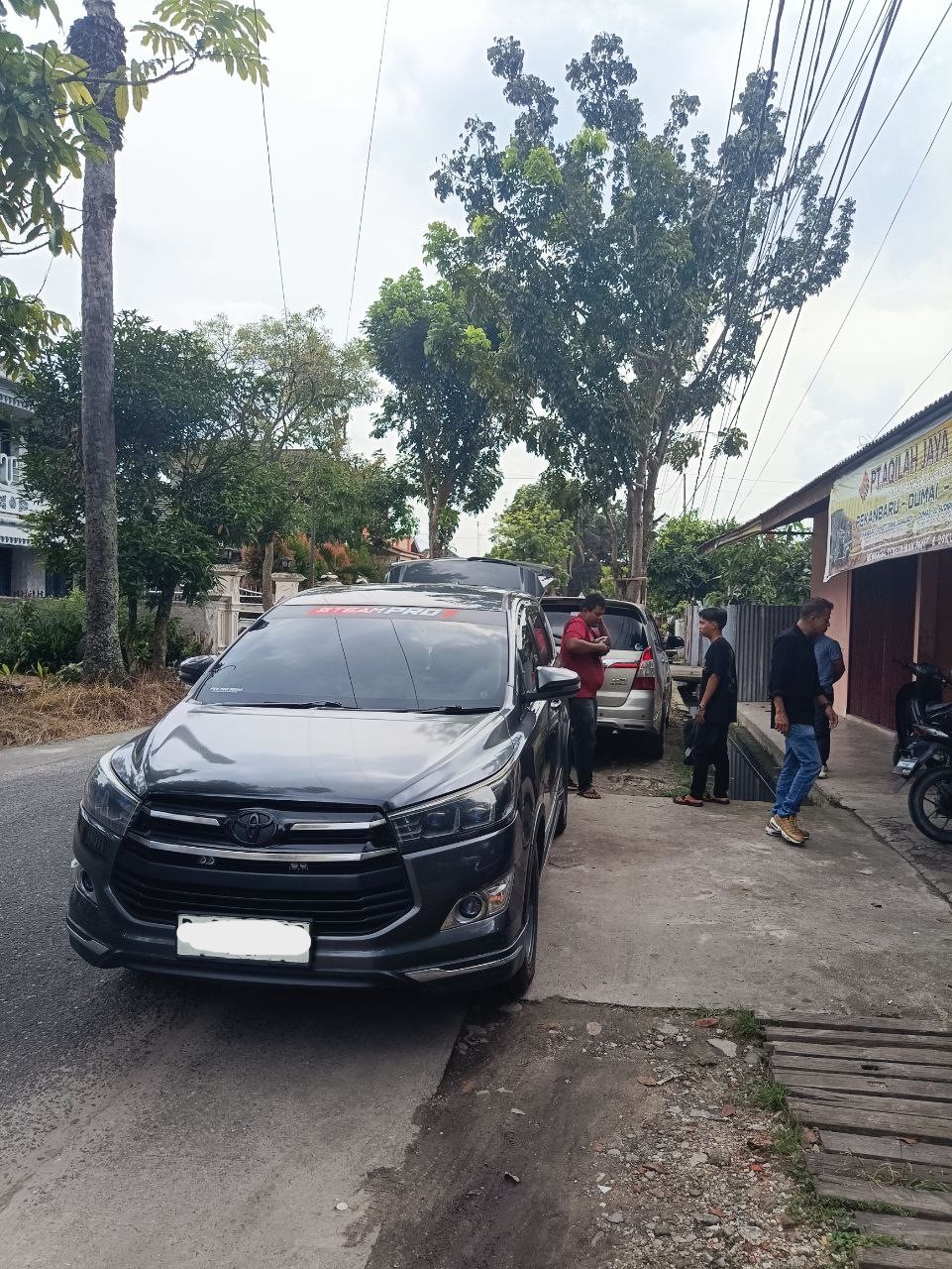 Perbandingan Travel Reguler vs Carter Pekanbaru Dumai